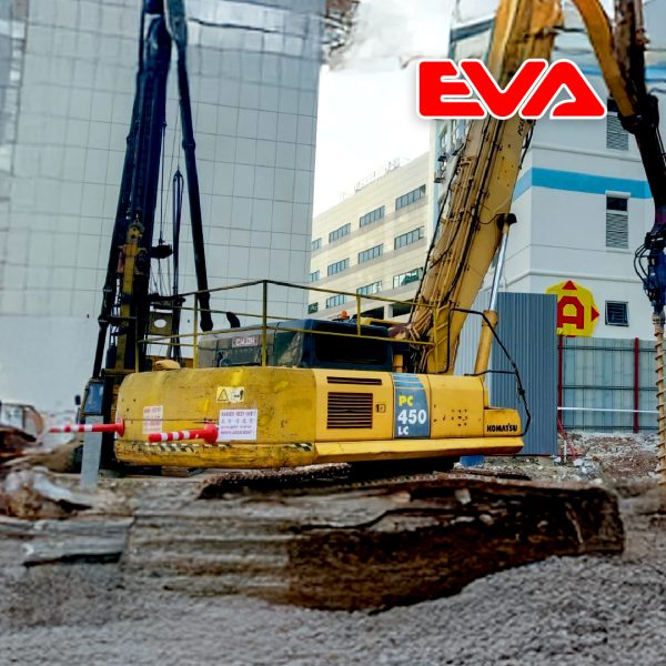 KOMATSU | Excavator | PC450LC-8R | 2014 - Image 3